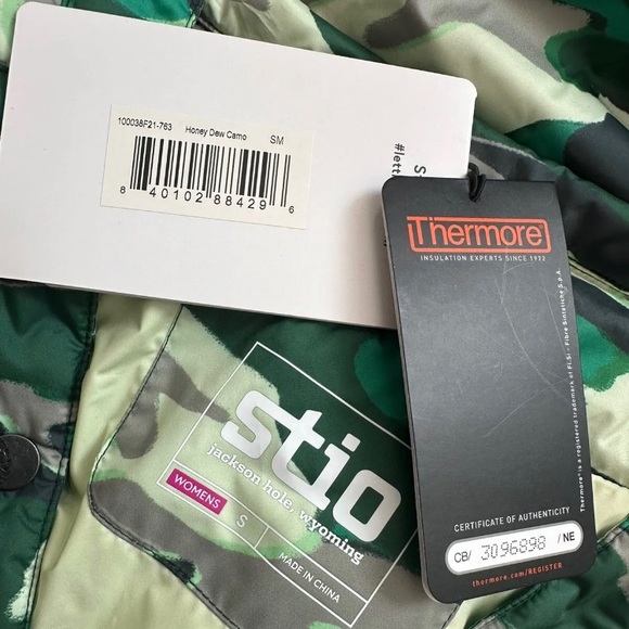 Stio new sky crest insulated thermacore shirt jacket small NWT - Picture 4 of 10